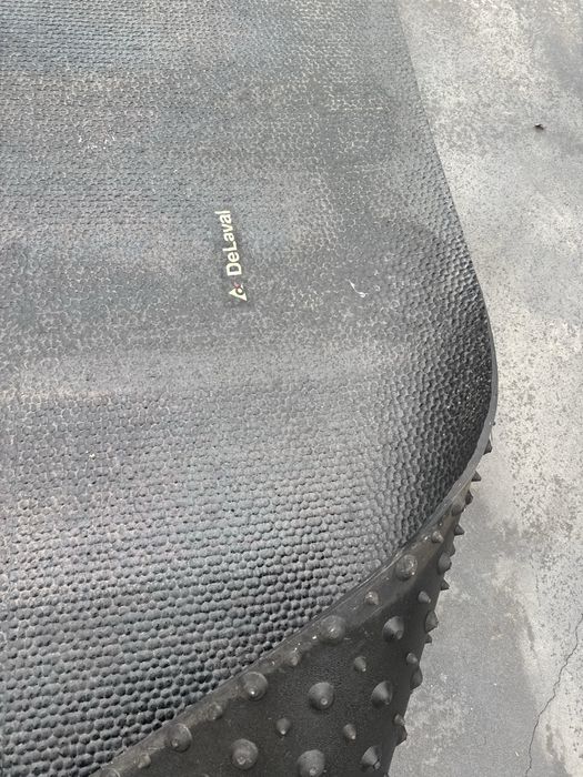 Maty legowiskowe dla bydla materace