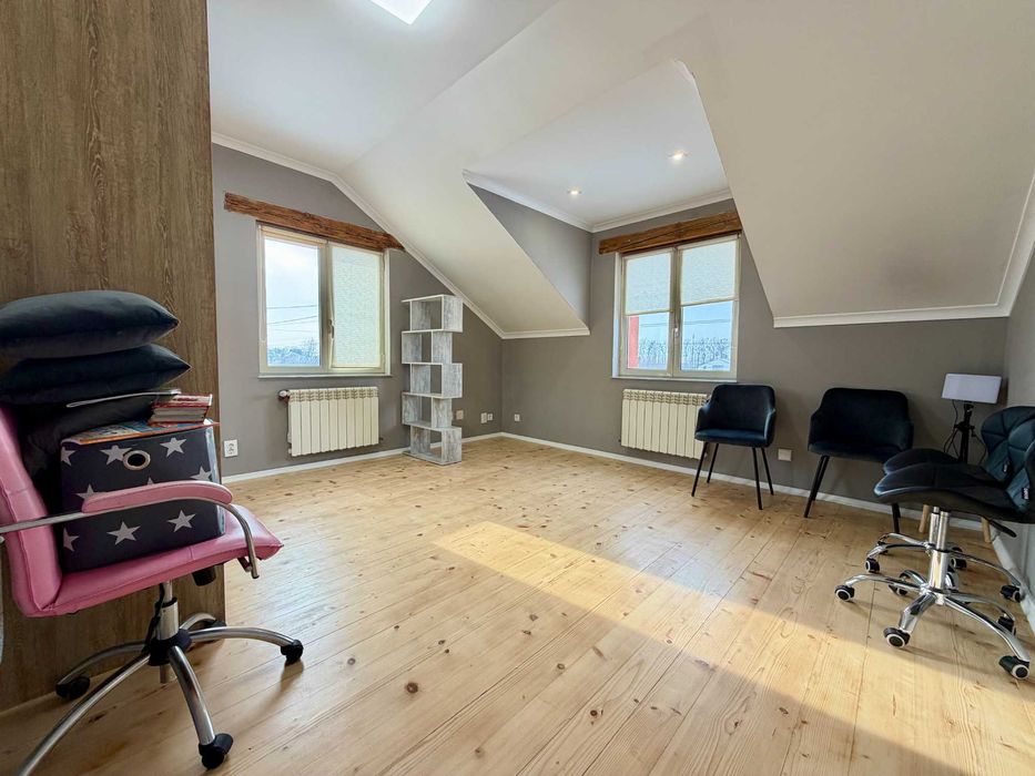 Просторий будинок для великої родини  с. Добряни, вул.Б.Хмельницького