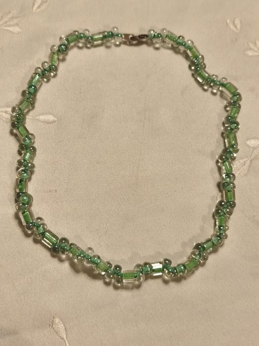 Szklany naszyjnik choker • zielone koraliki • ręcznie robiony