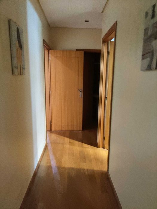 Apartamento T3 bem localizado