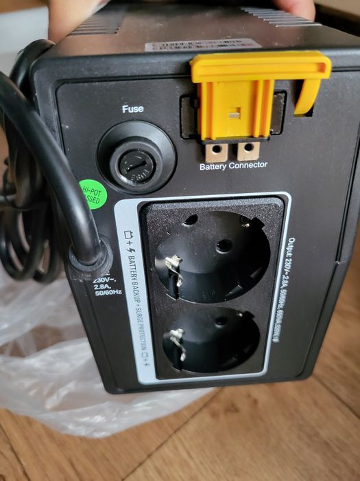 Безперебійник ДБЖ APC Back-Ups 650 без АКБ