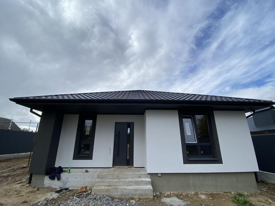 Продаж чистового будинку