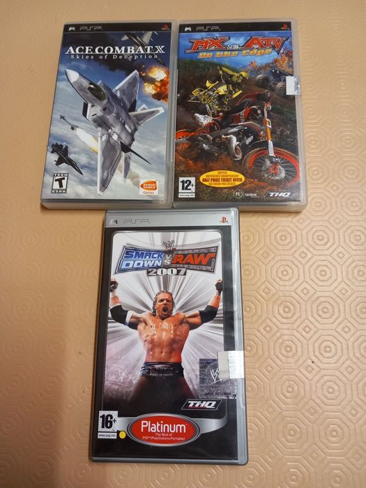 5 Jogos PSP/ 1 Ps4 /1 Ps3 /1 PC