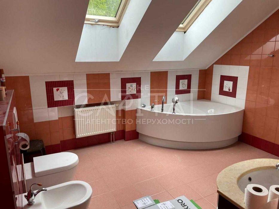 Аренда дома с бассейном, Гостомель, Канадское село