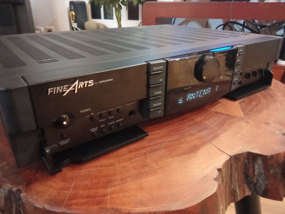 Receiver Grundig Fine Arts R11