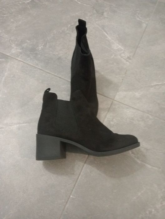 Buty botki na obcasie platformie divided czarne 38