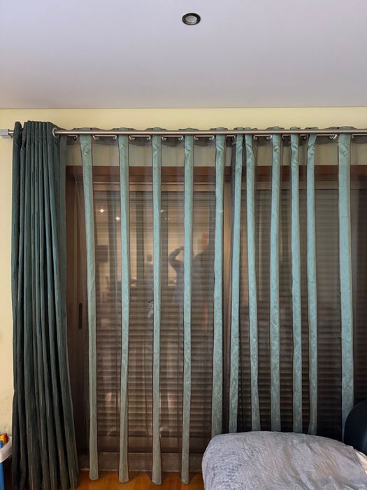 Cortina completa com baroes