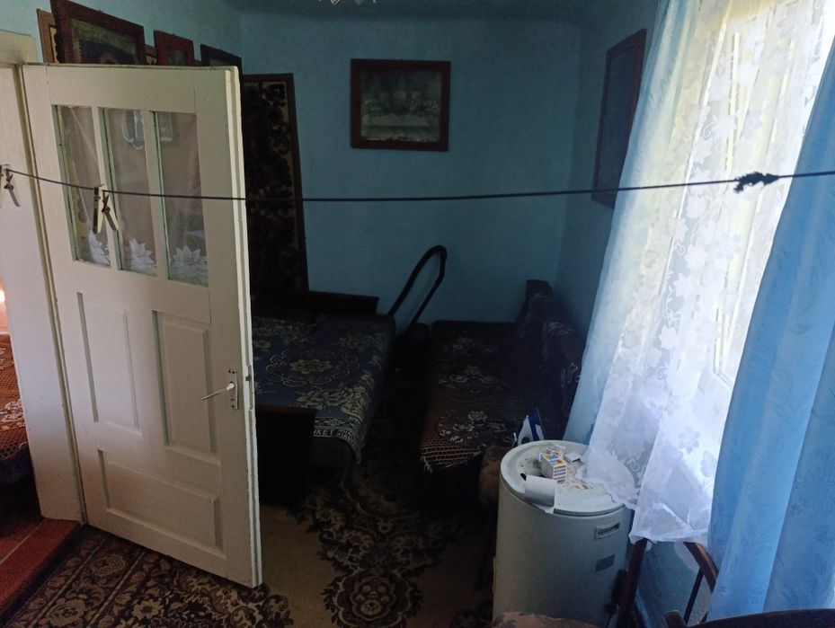 Продам Будинок  в  селі Санники