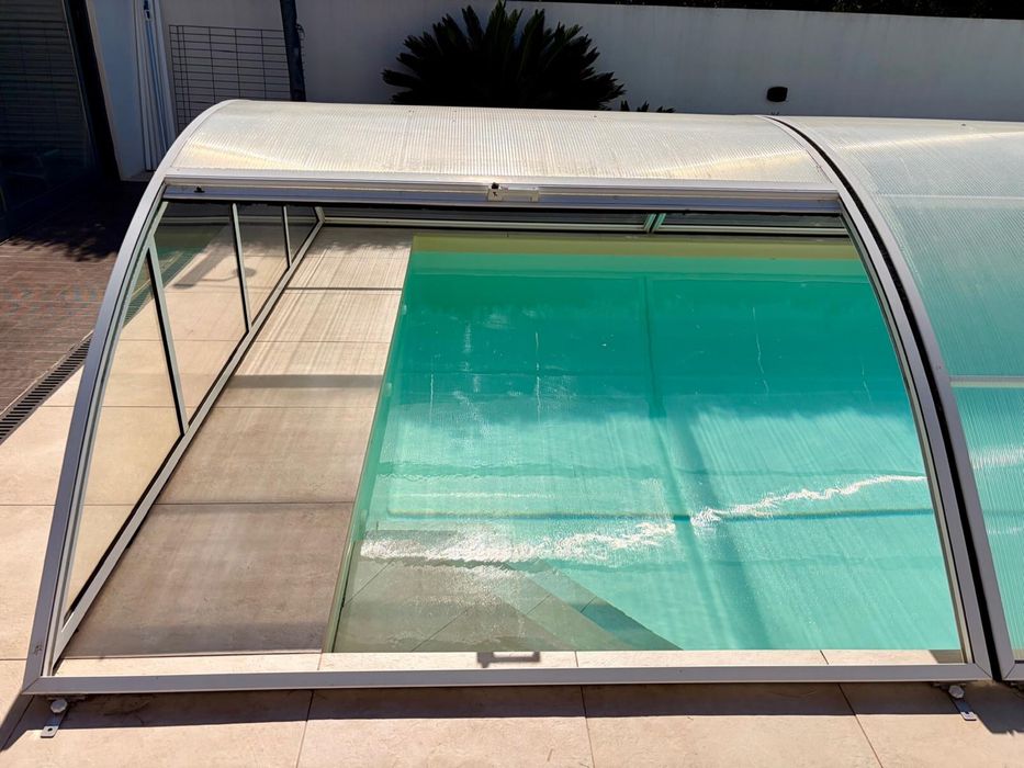 Cobertura piscina com disponibilidade imediata
