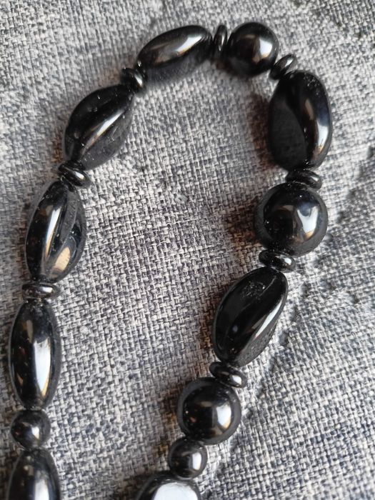 Naszyjnik z koralików szklanych z lat 80-tych vintage