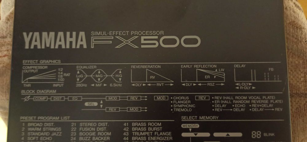 Procesor efektów  akustycznych YAMAHA FX500