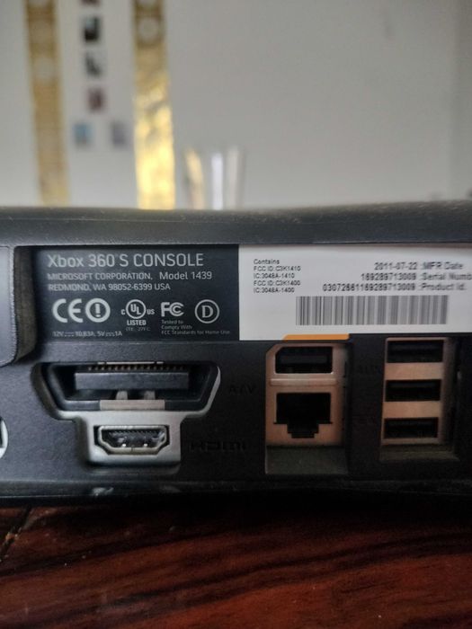 Konsola Xbox 360 i akcesoria