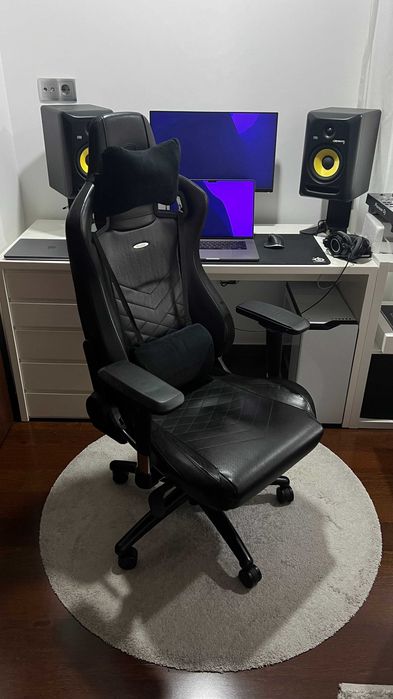 Cadeira Noblechairs EPIC Black