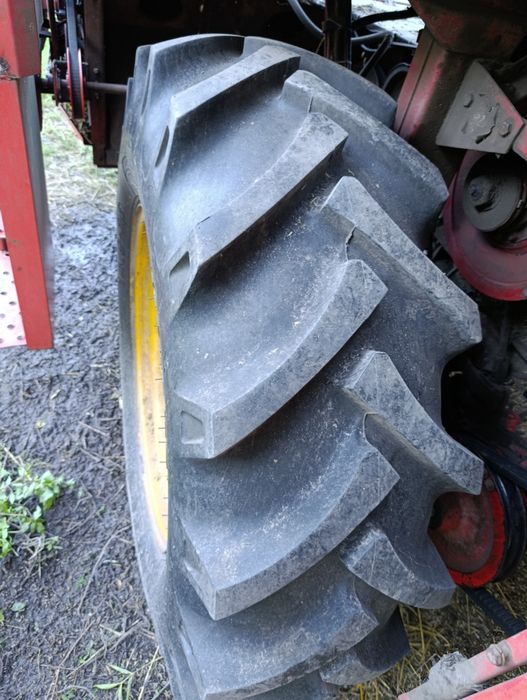 Комбайн зернозбиральний Massey Ferguson 307,  Майсей Фергусон 307