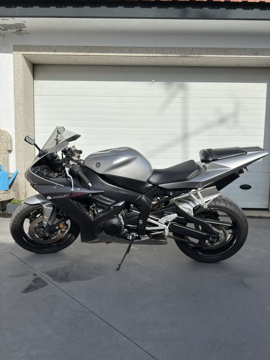 Yamaha yzf-R1 2003