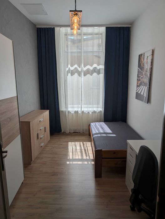 Bezpośrednio od właściciela - przestronne mieszkanie trzypokojowe na sprzedaż w Łodzi