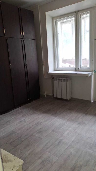 продам 1 комн на Бочарова  19 999  у.е