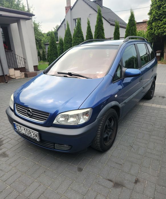 Opel zafira 1.8 benzyna gaz 7 osób