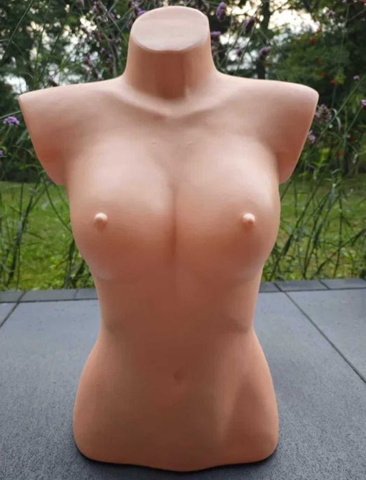 Nowy korpus/ tors damski