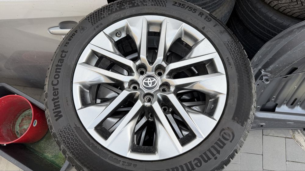 Toyota RAV4 Highlander Lexus RX Оригінальні диски R19 5x114.3 ET40