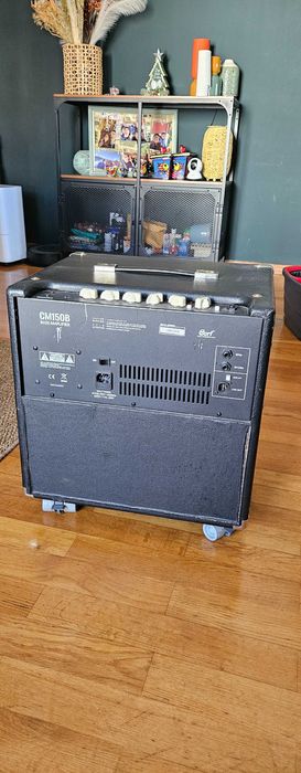 amplificador para contrabaixo elétrico - 150w - cort - seminovo