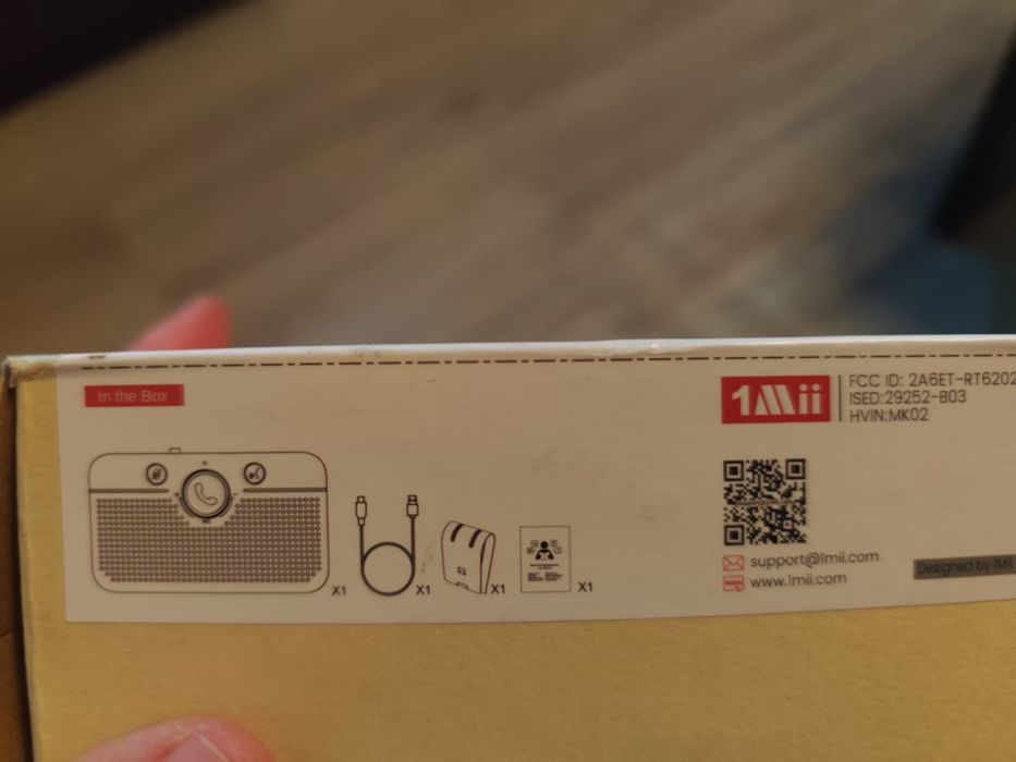 Głośnik samochodowy 1Mii Bluetooth 5.3 Bluetooth asystent głosowy MK02