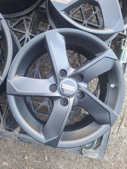Alufelgi Fondmetal 16" 5x114'3 Renault Trafic, Opel Vivaro