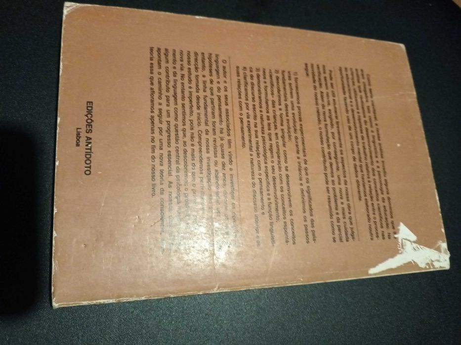 "Pensamento e Linguagem" por L.S. Vygotsky