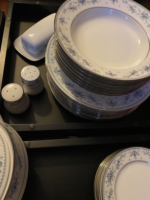 Serviço de Jantar 8 Pessoas Royal Prestige