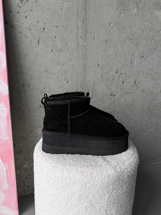 UGG Ultra Mini Platform BLACK