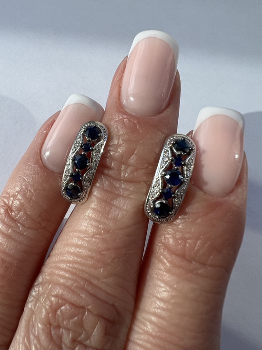 Золотые серьги с  бриллиантами и сапфирами белое золото 585 проба