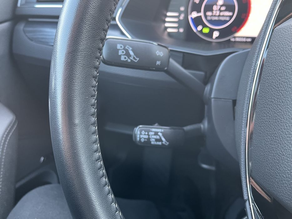 Шкода суперб skoda superb 2021 рік 2.0 тді