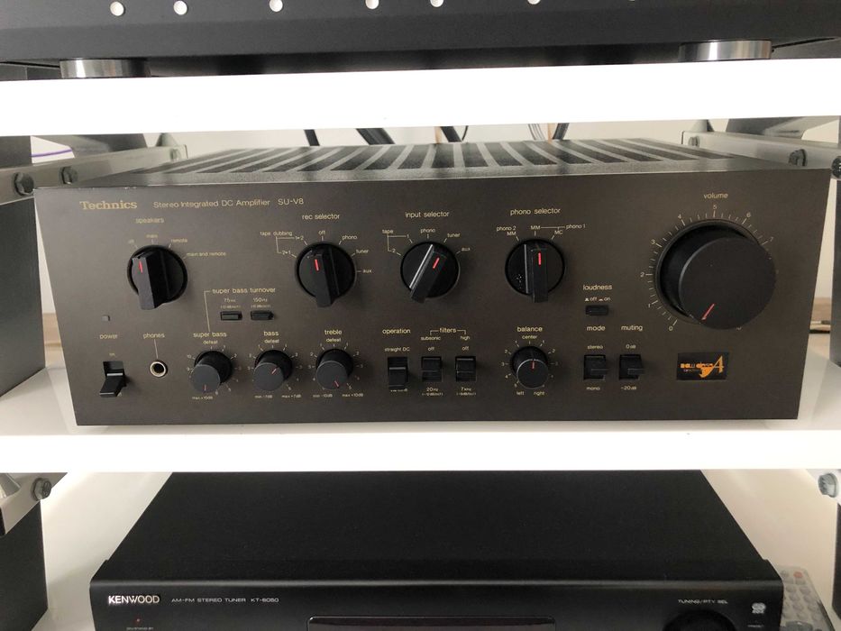 Wzmacniacz Technics su v8