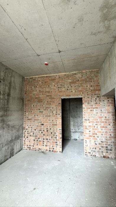 Продаж квартири-студії в зданому будинку, ЖК Шенген
