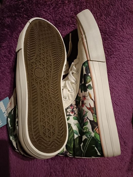 Nietuzinkowe trampki