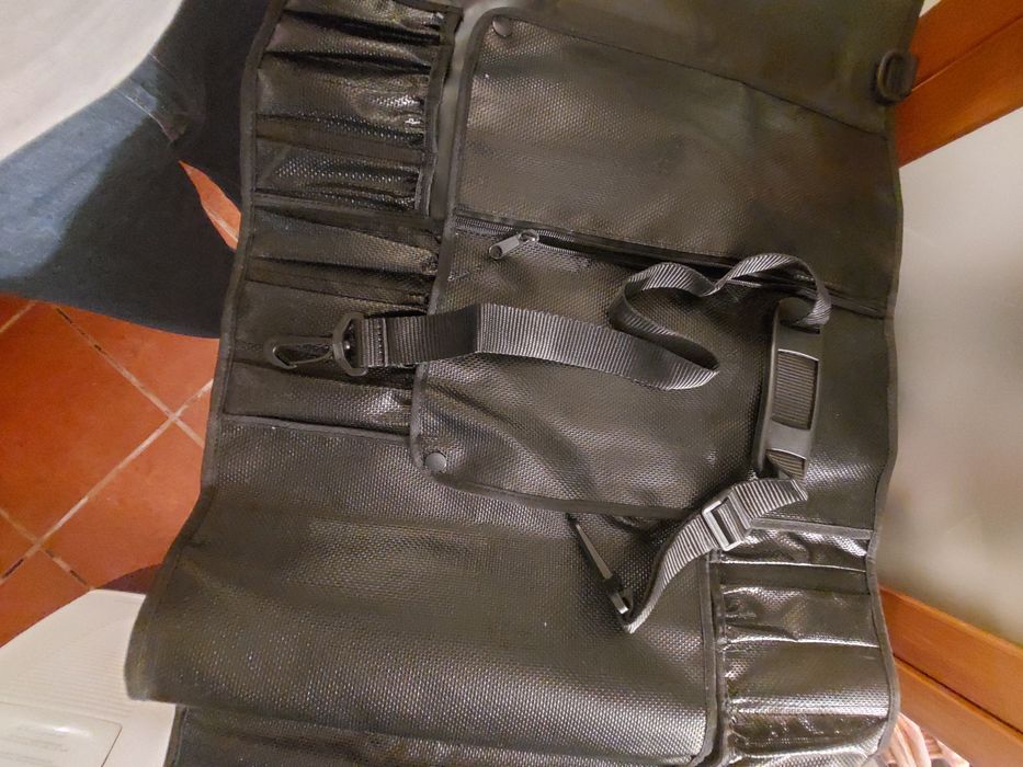 Knife Case447323772961443844