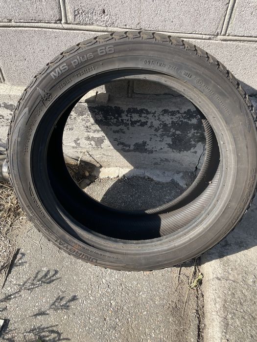 Продам шини Uniroyal r17 225/45