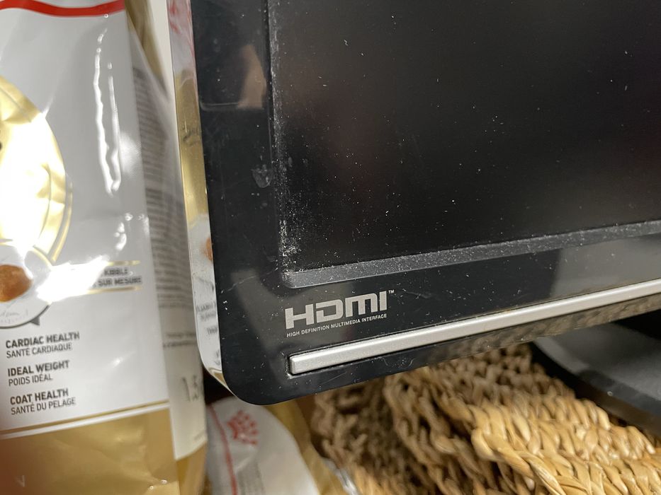 Monitor 24 ASUS z kamerą Full HD 1920 x 1080p stan bardzo dobry