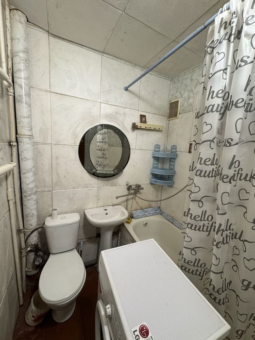 Здається 1 кімнатна на Кн. Острозьких з ремонтом можна на коротк.термі