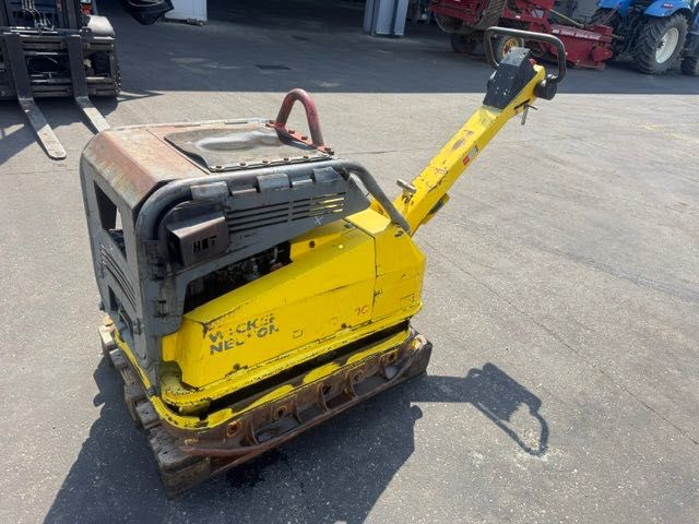 Wacker Neuson DPU 100-70 LES zagęszczarka rewersowa stan do poprawy waga 800kg