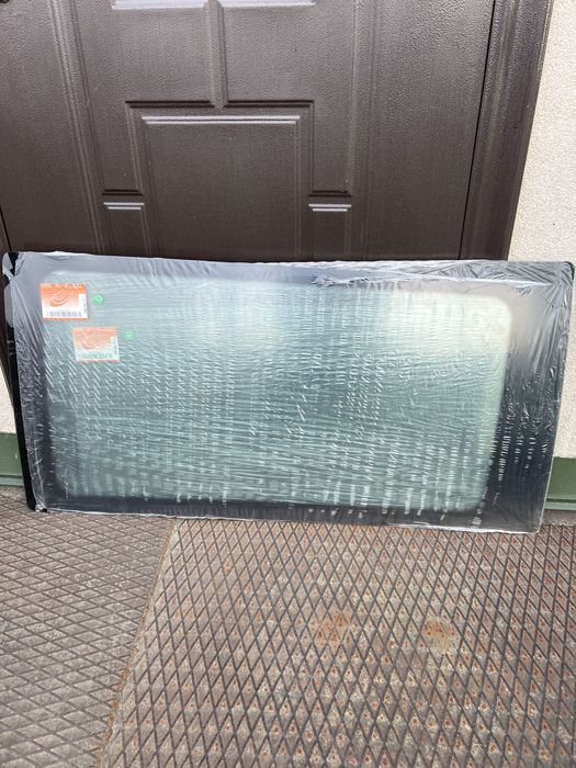 Автомобільне скло MB, VW, Renault, Peugeot