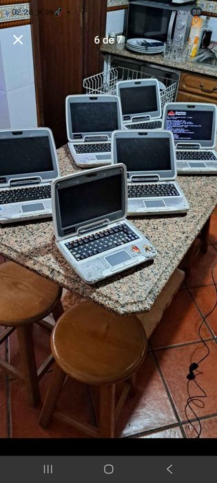 Vendo esses material informática  com esses telemóveis