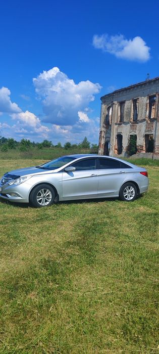 Продам Hyundai sonata 2010р.2.0 бенз ркп