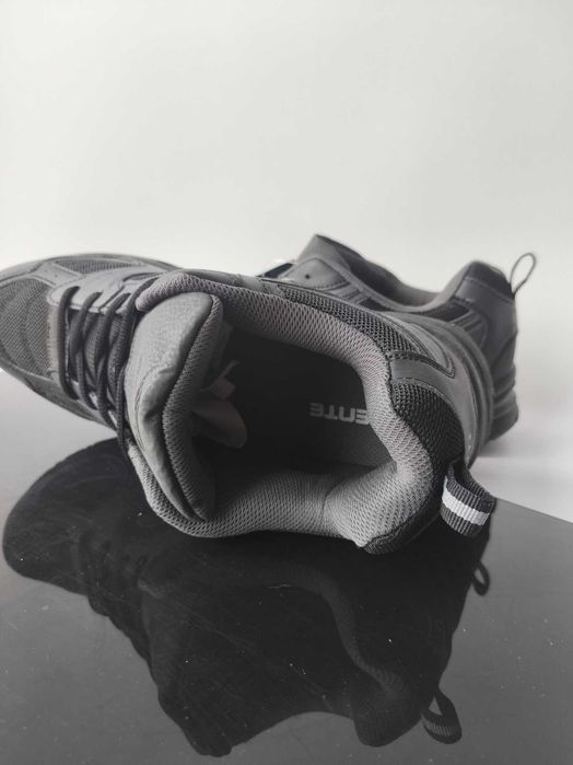 Okazja męskie sportowe buty obuwie 47 nowe czarne