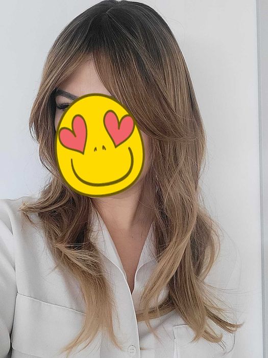 Nowa peruka z boczną grzywką fale pasemka sombre