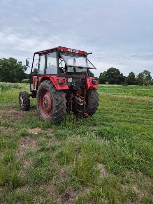 Ciągnik rolniczy MTZ 82