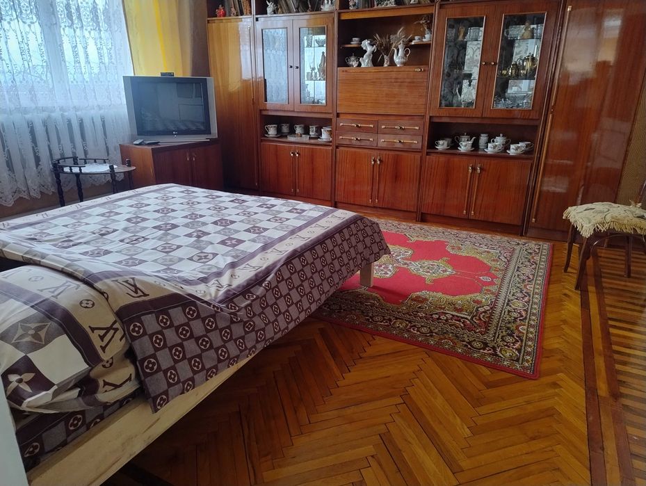Подобова оренда будинку в селі Велятино