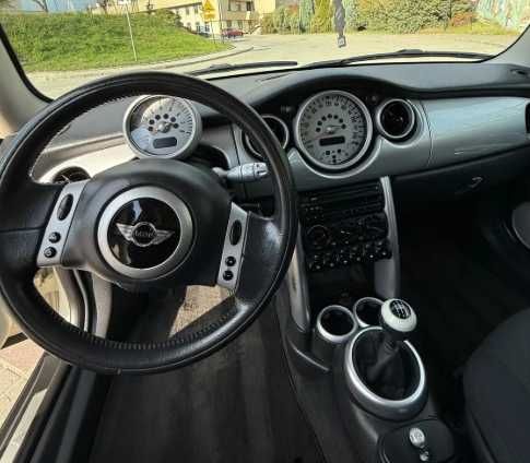 Разборка MINI Cooper R50 бампер комплектний