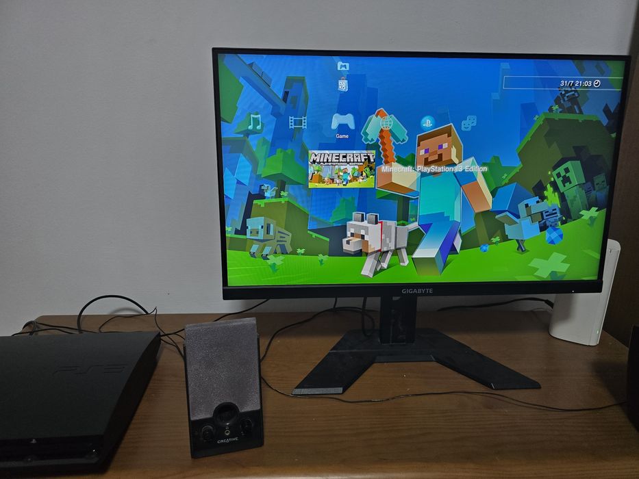 PS3 Silm 120GB com comando e cabos