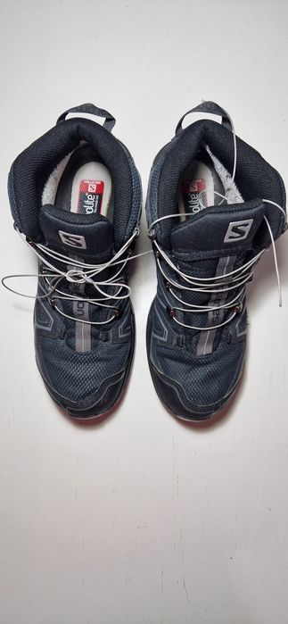 Salomon 41 1/3.        .